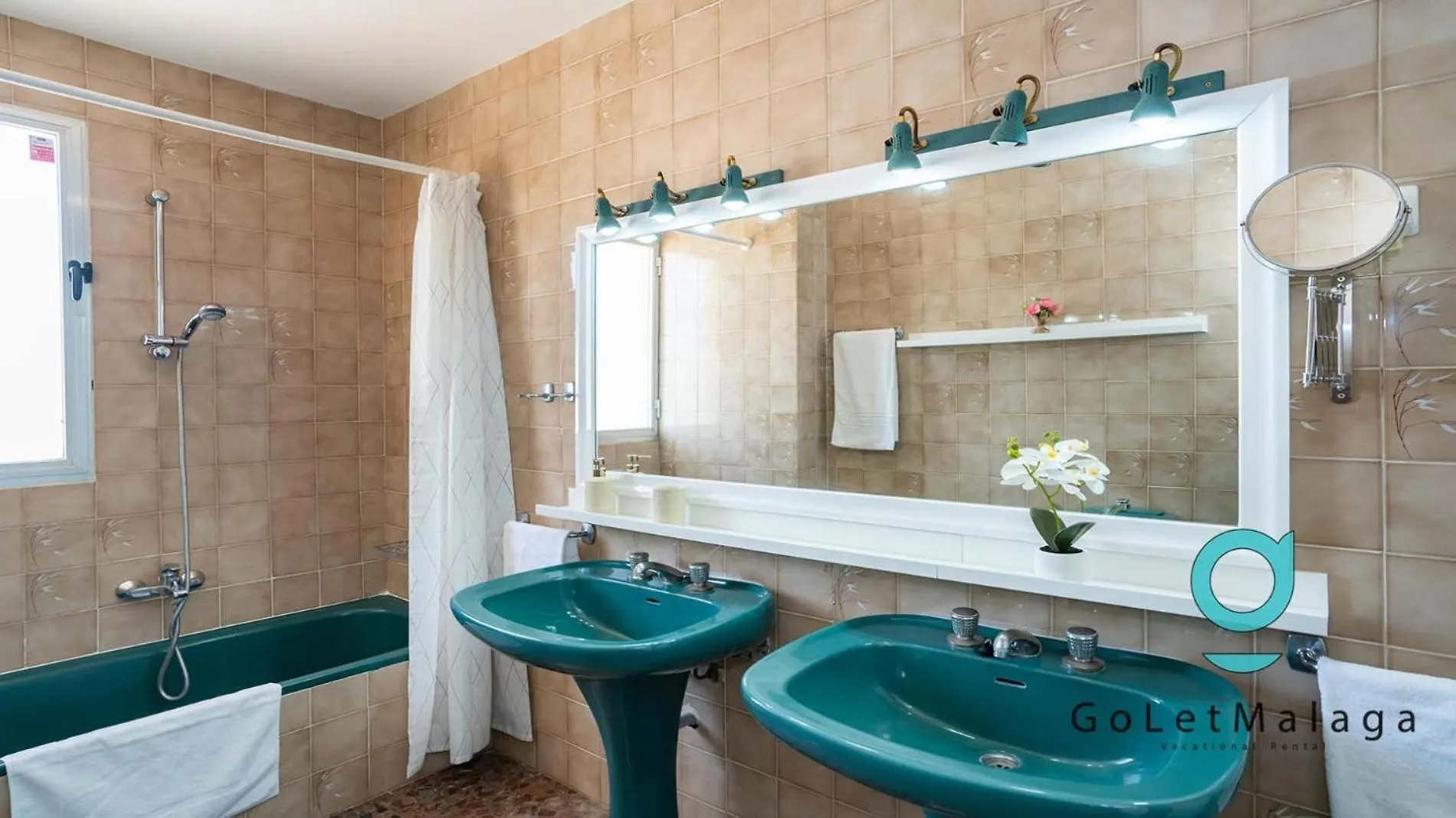 דירות פואנגירולה Sky Terrace Penthouse
