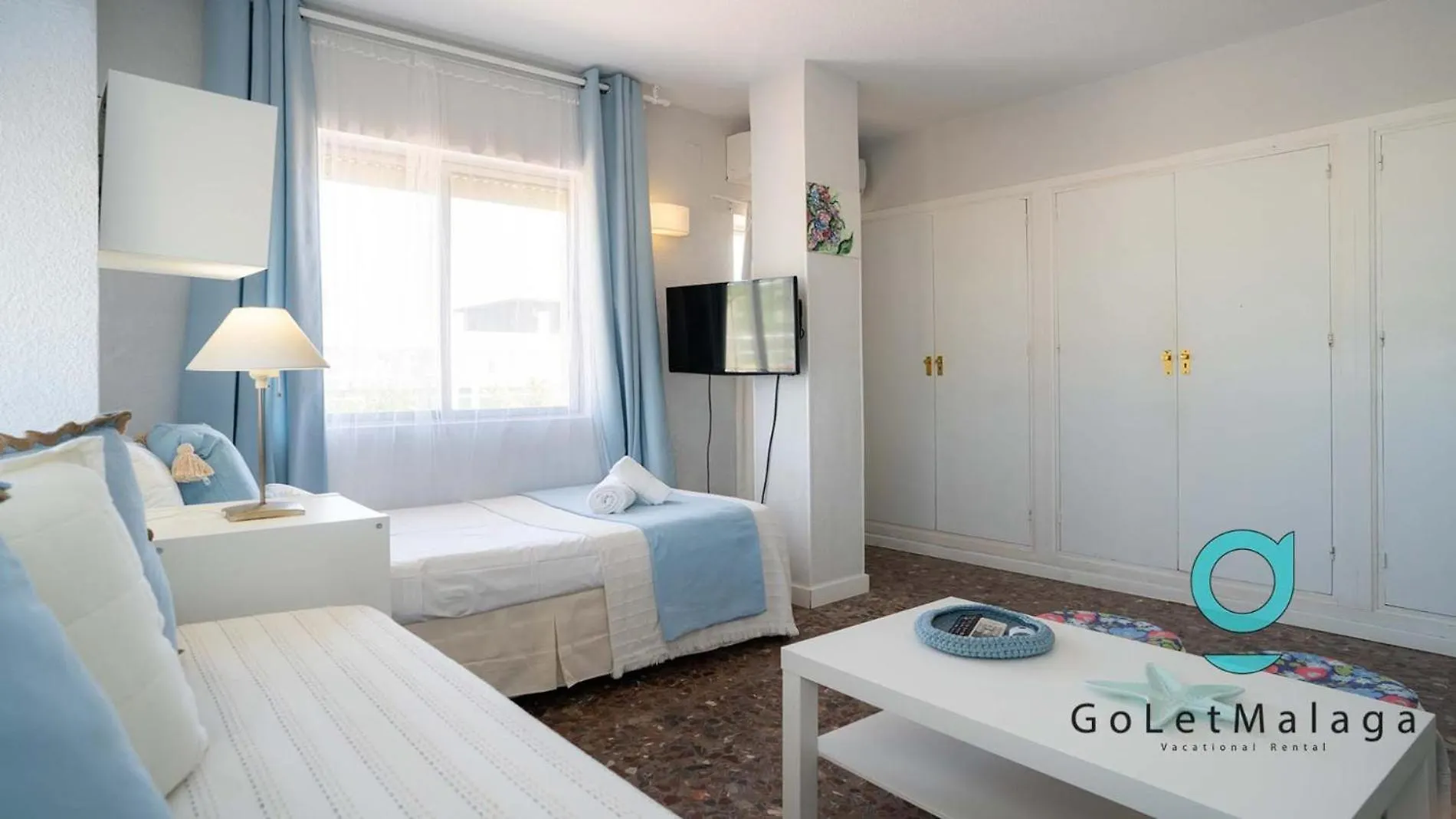 דירות פואנגירולה Sky Terrace Penthouse